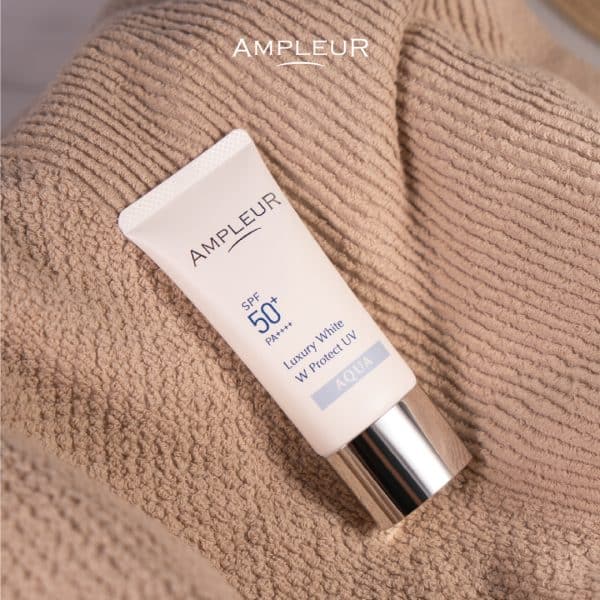 Kem chống nắng Ampleur Luxury White AQUA 1 Kem chong nang Luxury White Aqua