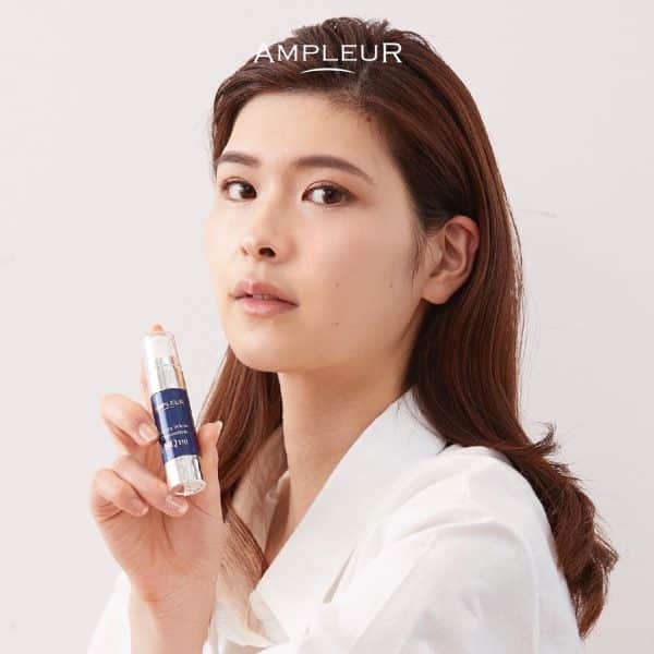 Serum đặc trị nám tàn nhang Luxury White Concentrate HQ110 1 Serum tri nam Concentrate HQ110