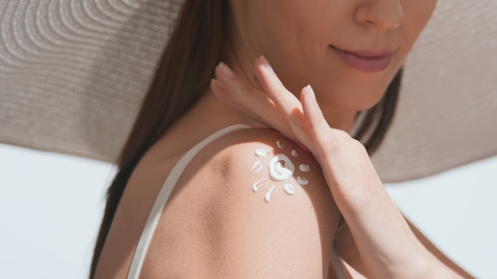 Top 5 kem chống nắng được khuyên dùng nhất hiện nay 1 Tiêu chí lựa chọn top 5 kem chống nắng được khuyên dùng nhất hiện nay