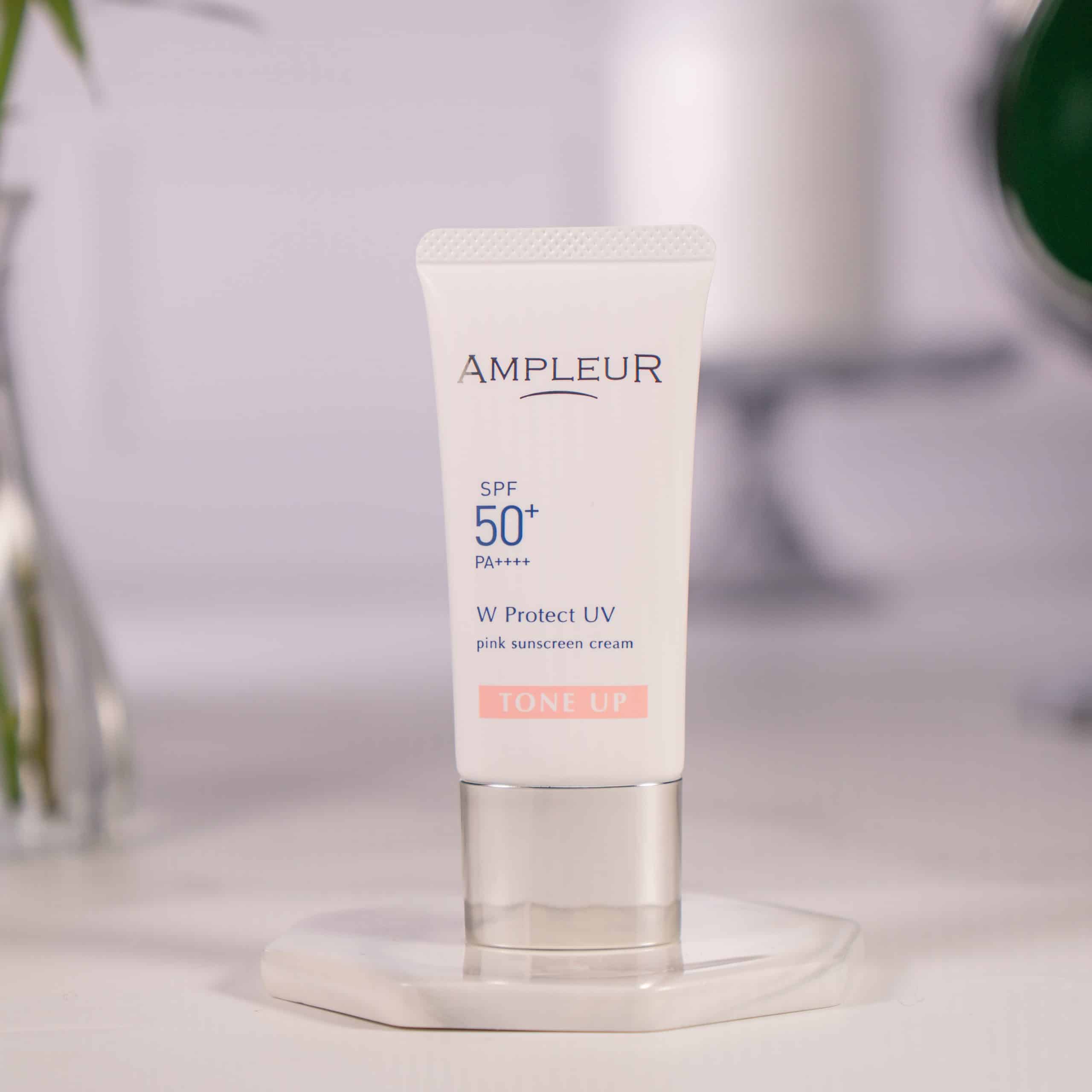 4 dòng kem chống nắng Ampleur tốt nhất 3 Kem chống nắng Ampleur Luxury White W Protect UV Tone Up