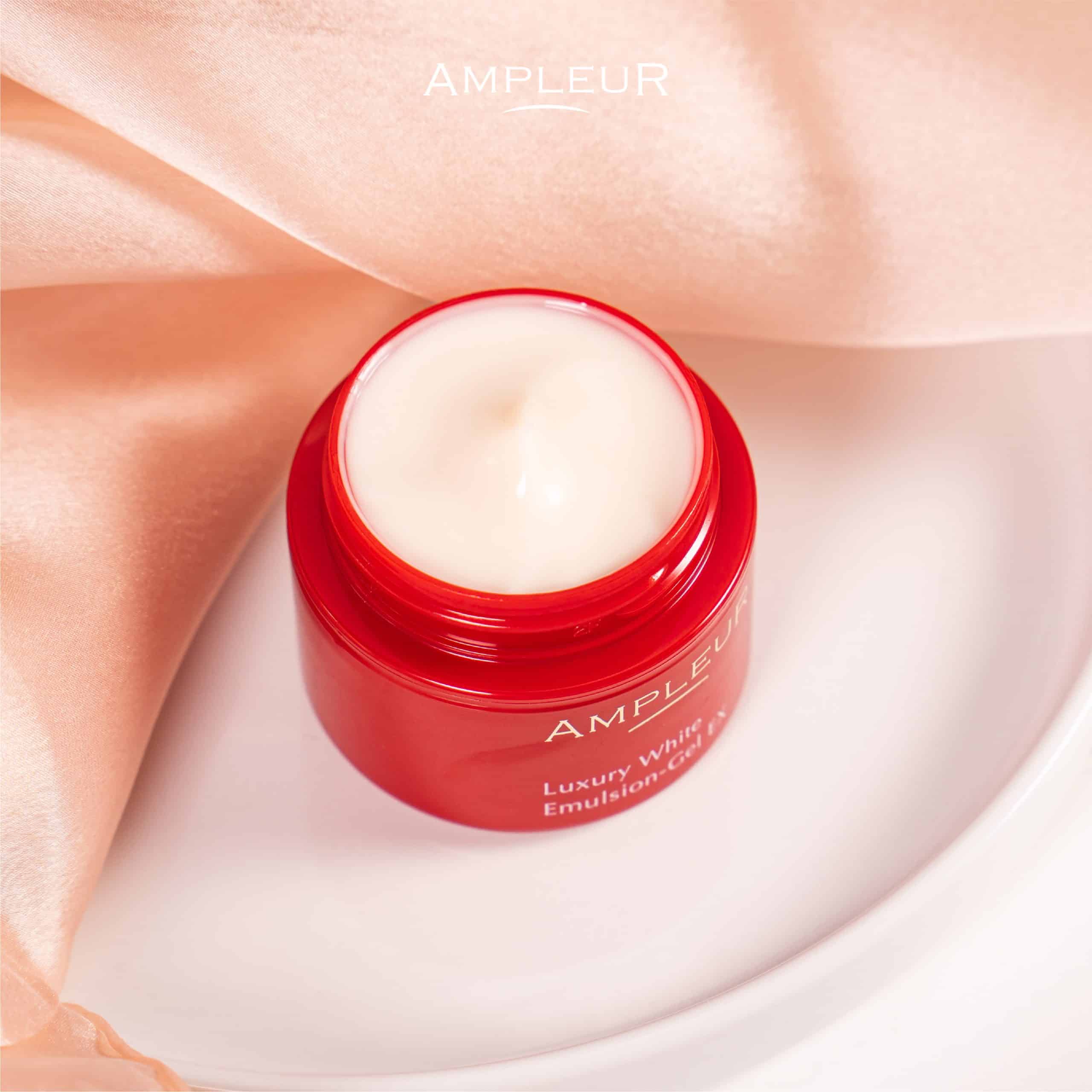 5 lý do chọn kem dưỡng Luxury White Gel EX: Đột phá da liễu từ Ampleur 1 Kem dưỡng Luxury White Gel EX: Thấu hiểu 3 nỗi đau của làn da Á Đông