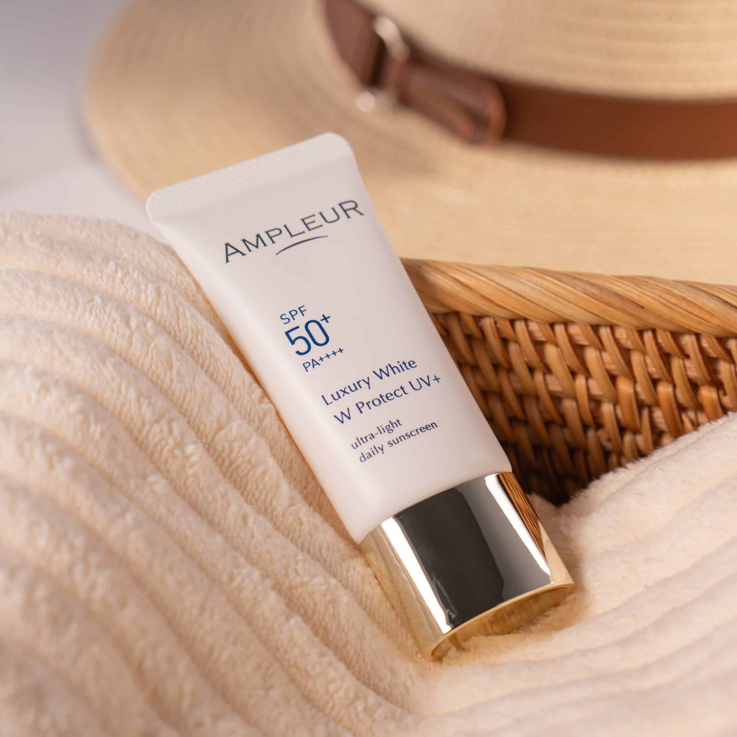 Kem chống nắng cho vùng mắt và cổ, 3 kỹ thuật tránh lão hóa sớm 3 Ampleur Luxury White UV+: Giải pháp kem chống nắng cho vùng mắt an toàn tuyệt đối