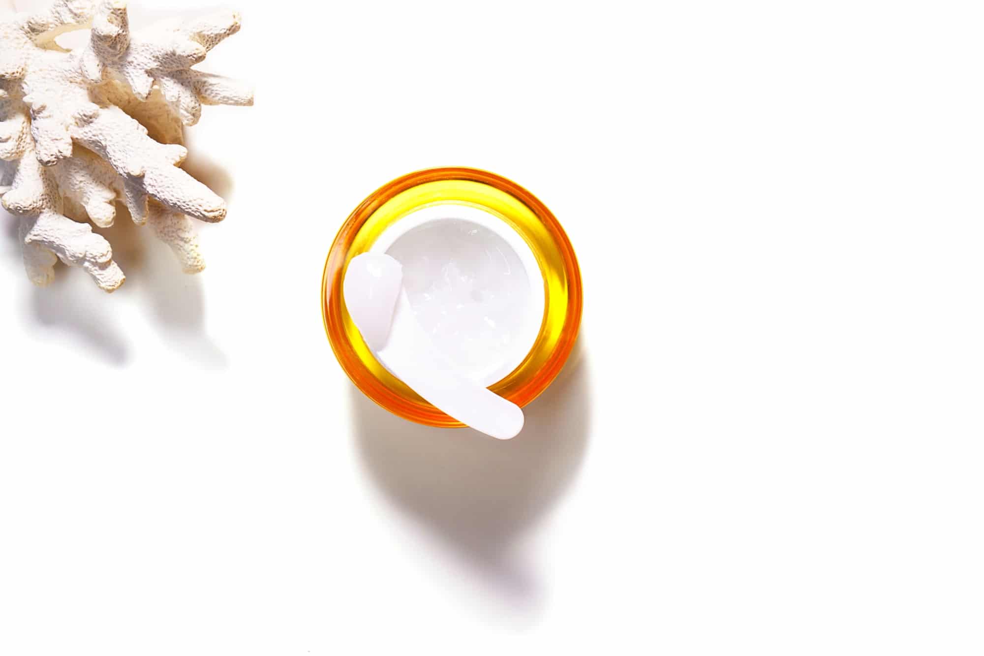 3 bí quyết bảo quản mỹ phẩm mở nắp giúp kéo dài tuổi thọ 1 Bí quyết bảo quản mỹ phẩm mở nắp giúp kéo dài tuổi thọ