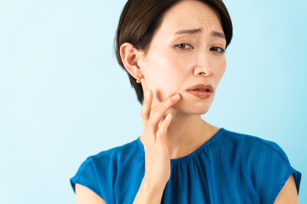 5 nguyên nhân khiến da thiếu nước trầm trọng và cách khắc phục 1 Da thiếu nước (inner dry) thực chất là gì?