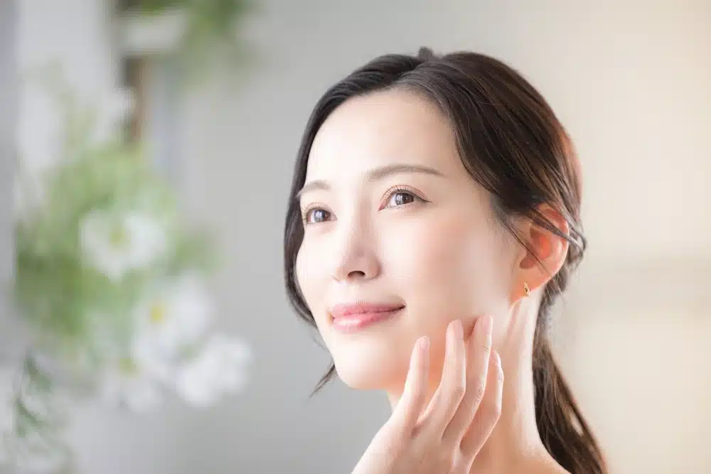 3 bí quyết dưỡng da chuẩn spa tại nhà cùng mỹ phẩm Ampleur 1 Đẳng cấp dưỡng da chuẩn spa từ sự tinh tế trong ứng dụng công nghệ